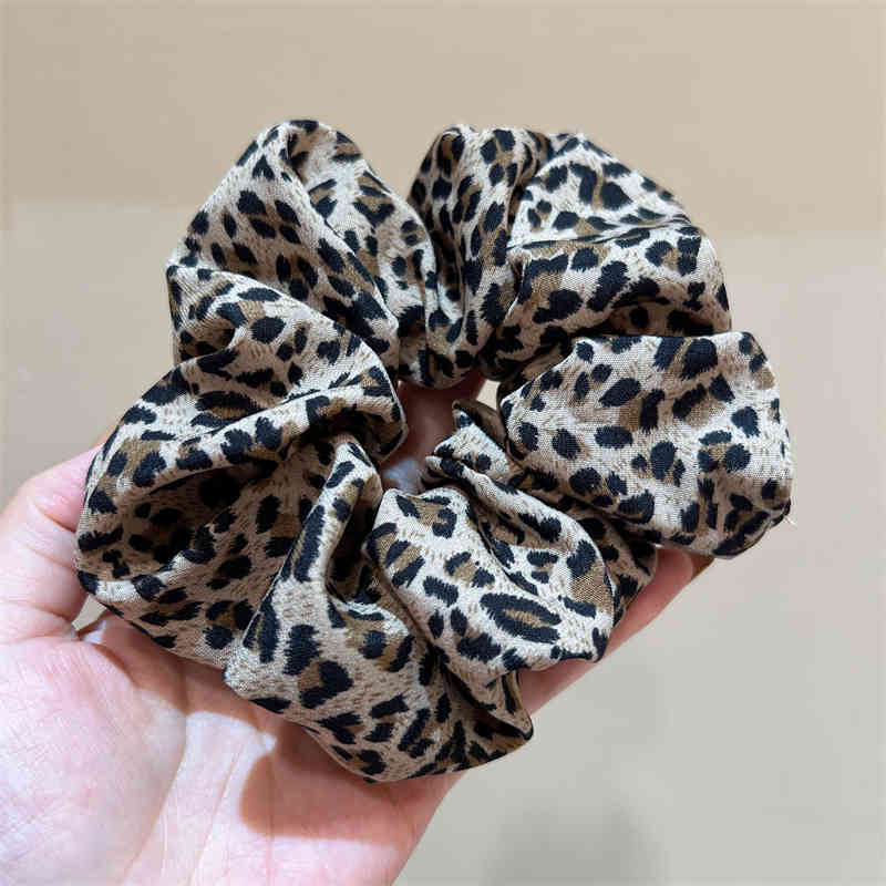 Leopard Print Intestine Ring Hair Band Retro Temperament Headband